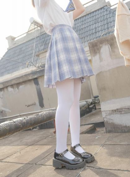 美女脱光被艹_1080P在线观看